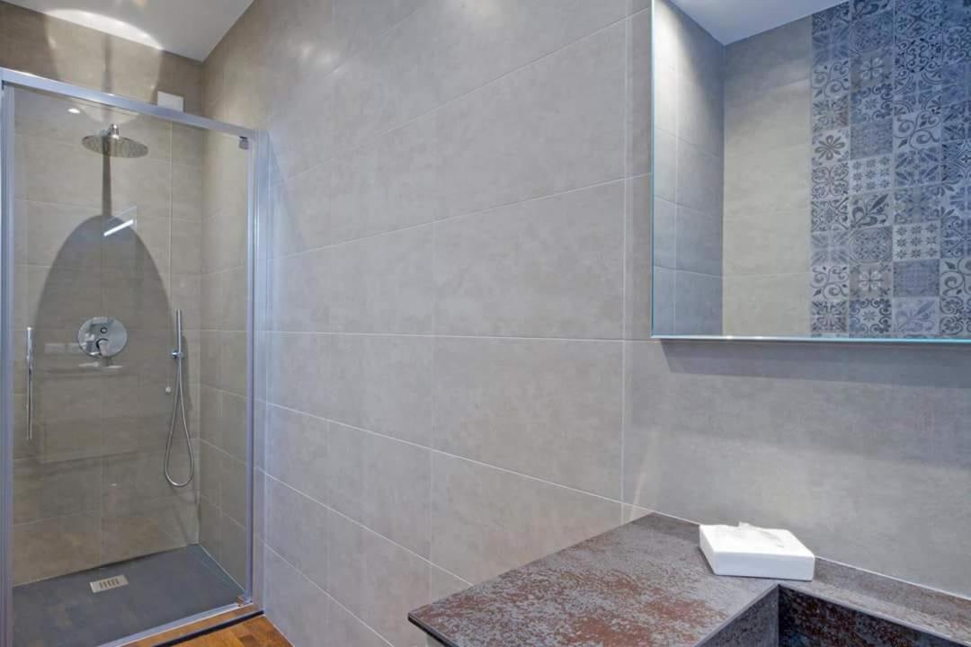 Central Stema Luxury ميسانو ادرياتيكو المظهر الخارجي الصورة